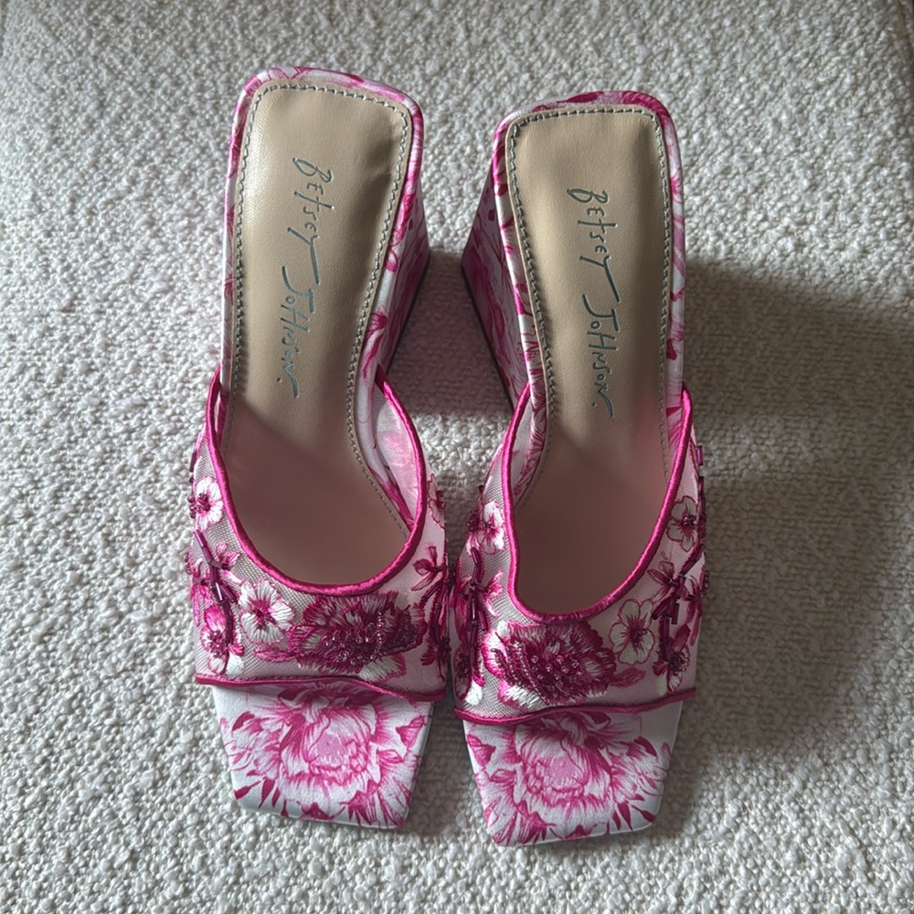 Floral Betsey Johnson heels